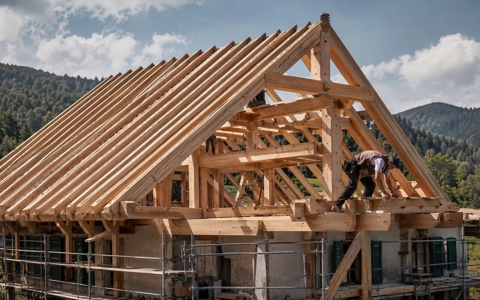 Fachgerecht errichteter Dachstuhl aus Holz